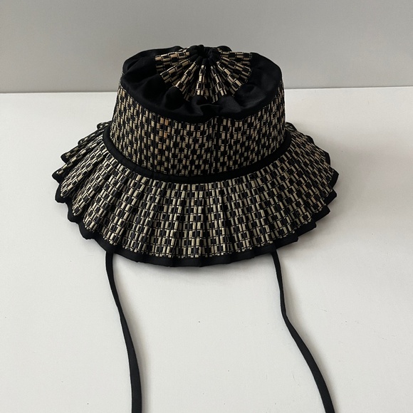 Lorna Murray Capri Hat - Picture 1 of 2